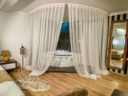 Ardit Dyla Hotels
