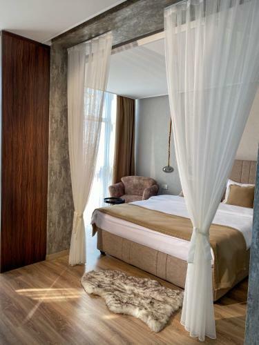 Ardit Dyla Hotels
