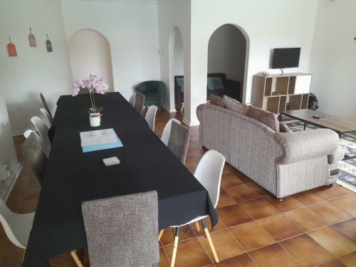 Beach Villa With Pool - Short Walk To The Beach