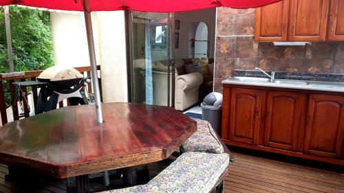 Apartamento 64 Leonora Holiday Accommodation