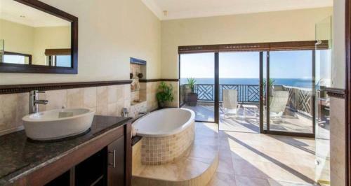 Villa Macingwane Palace Simbithi