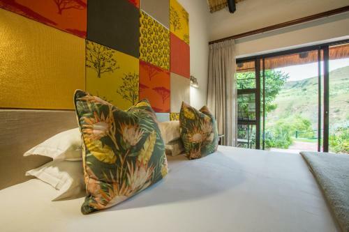 Hotel Cavern Resort & Spa