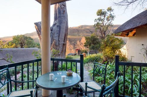 Hotel Cavern Resort & Spa