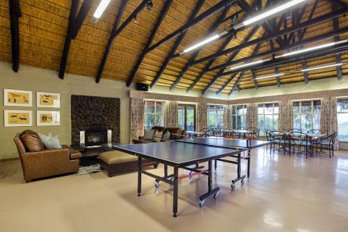 Hotel Cavern Resort & Spa