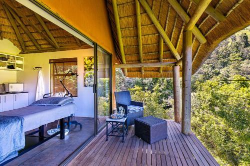 Hotel Cavern Resort & Spa
