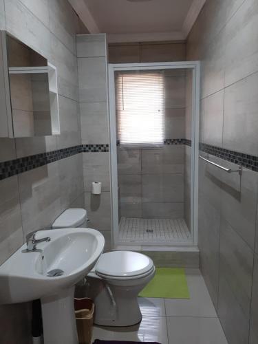 Hostal Lux Rooms On 37
