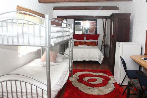 Hostal Demepran Grove B & B