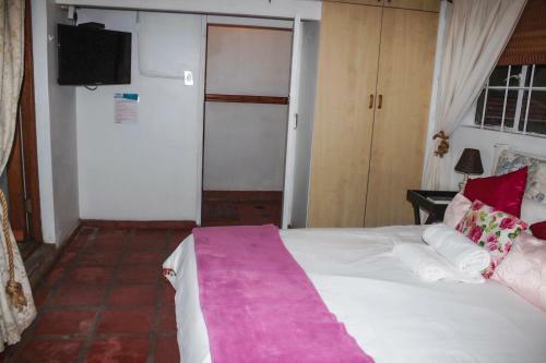 Hostal Demepran Grove B & B