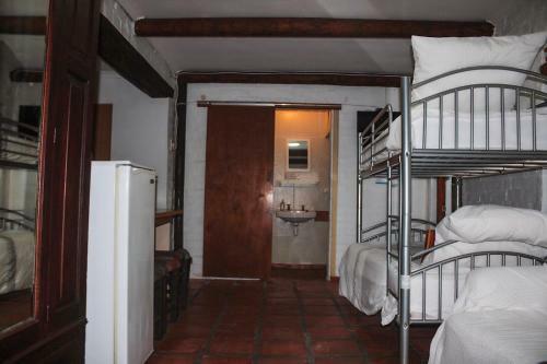 Hostal Demepran Grove B & B