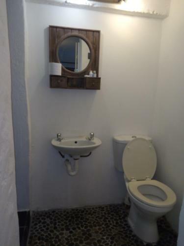 Hostal Demepran Grove B & B