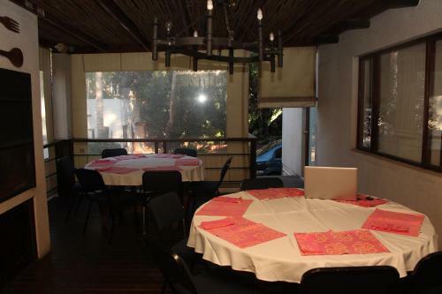 Hostal Demepran Grove B & B