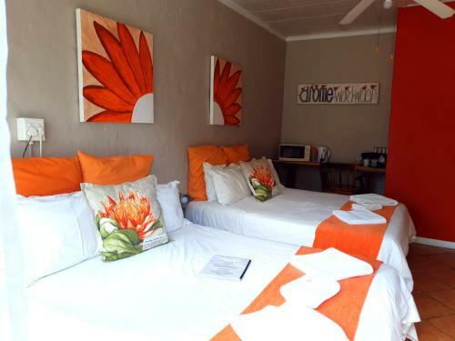 Hostal Heidi's Place Guesthouse
