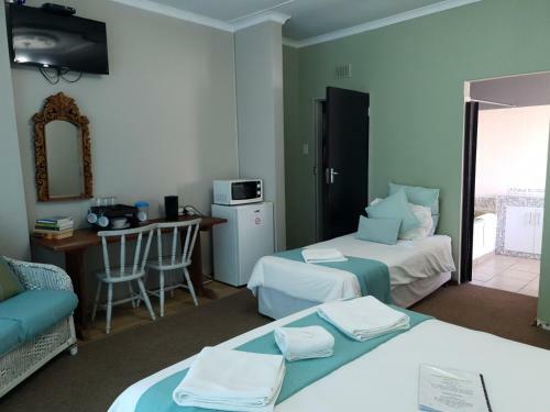 Hostal Heidi's Place Guesthouse