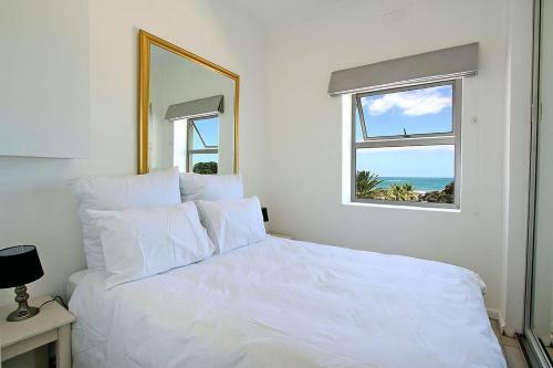 Apartamento On The Beach In Campsbay