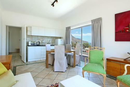 Apartamento On The Beach In Campsbay