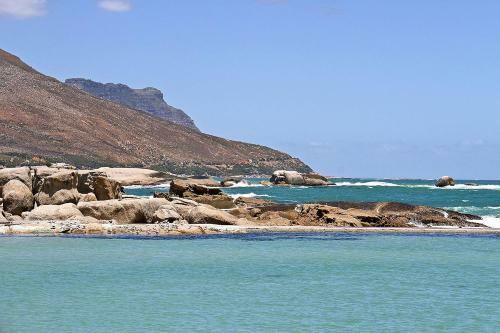 Apartamento On The Beach In Campsbay
