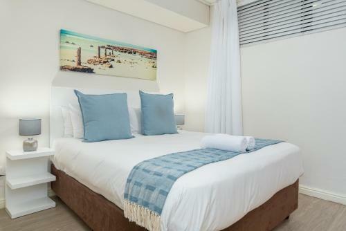 Dockside Apartments