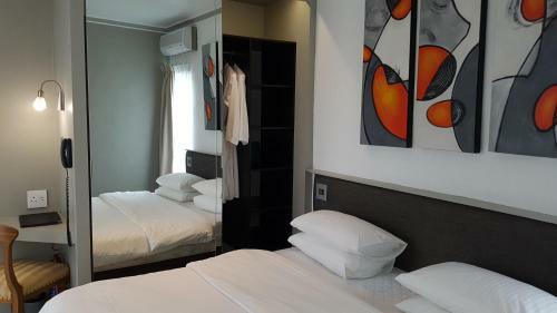 Hostal Bayview Studio