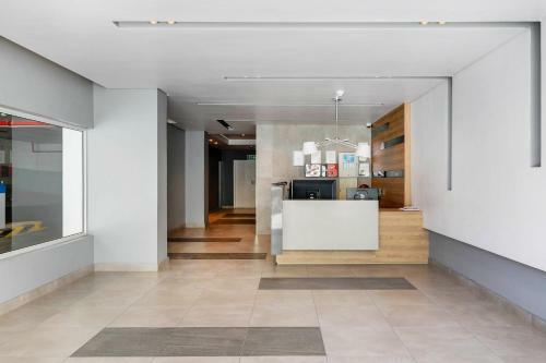 Eco Balcony Apartment Near Table Mountain