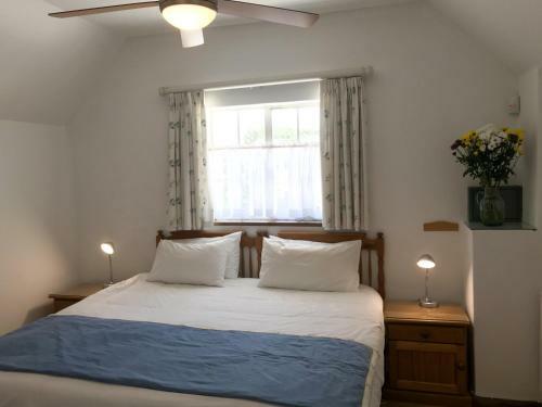 Howards End Manor B&B