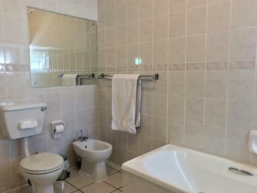 Howards End Manor B&B