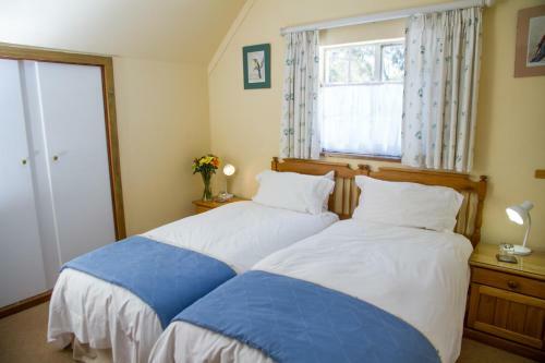 Howards End Manor B&B