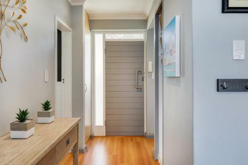 Atlantic Apartment With Bantry Bay Seaviews