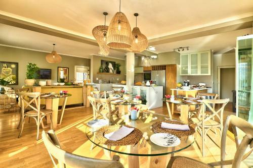 Bed & Breakfast Devonport House