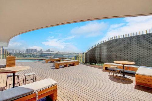Apartamento Modern & Convenient Top Floor Mountain Views