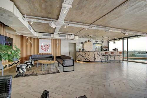 Apartamento Modern & Convenient Top Floor Mountain Views