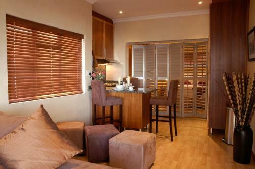 Bed & Breakfast Greenfire Sea Point Penthouse