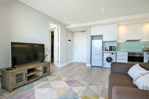 35 On Main Sea Facing Apartment