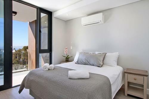 35 On Main Sea Facing Apartment