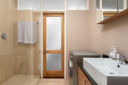 Keerom Apartments By Propr