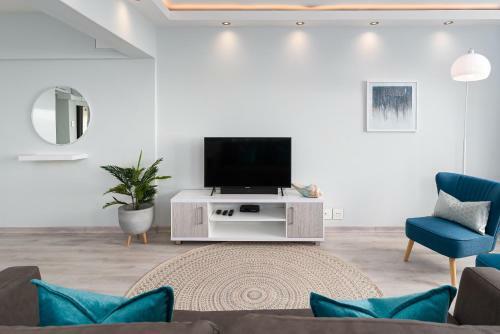 Saratoga Apartments By Propr