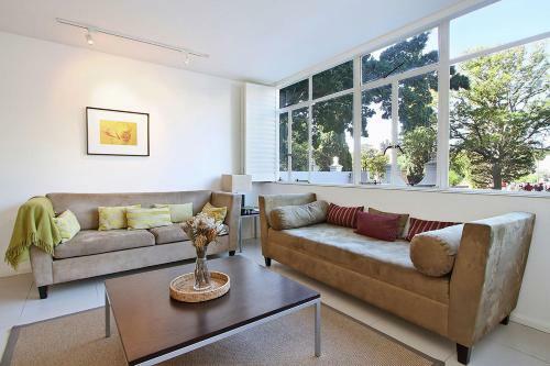 St Martini Gardens 1 Bedroom Apartment