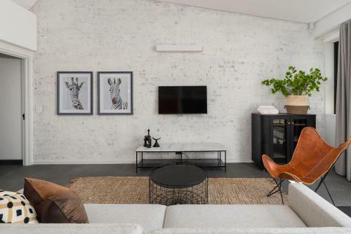 121 Waterkant Apartments
