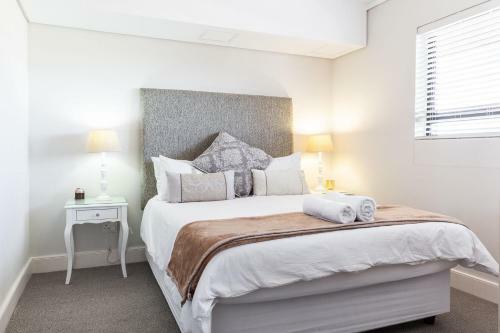 Waters Edge Self-catering Apartments