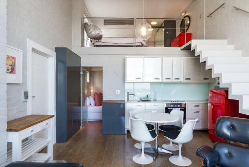 Harbour Terrace Apartments