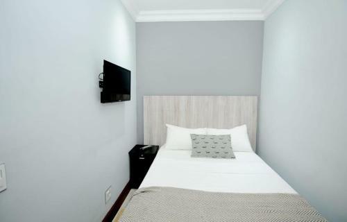 Hostal Elly Lodge