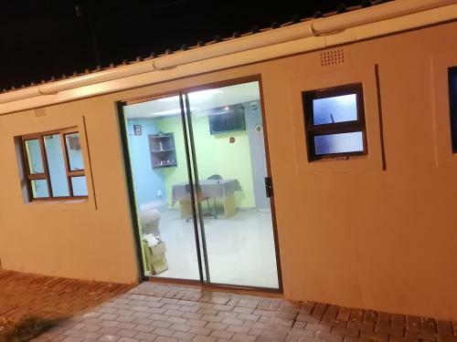 Hostal Annex Lodge