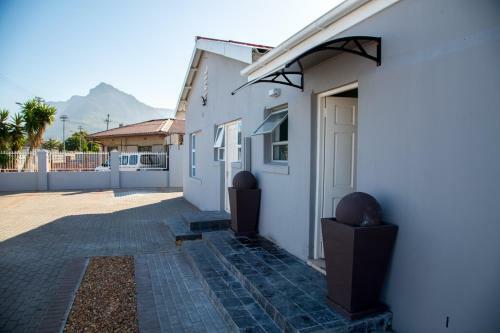 Hostal Annex Lodge