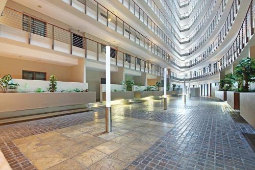 Icon Apartments