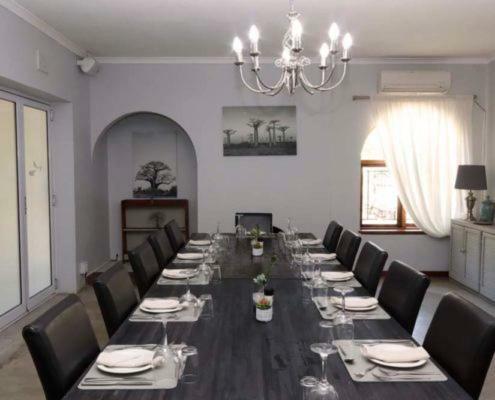 Hostal The Village Guesthouse