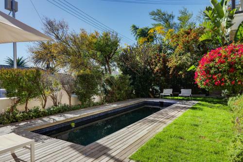 Victorian Manor House On Table Mountain