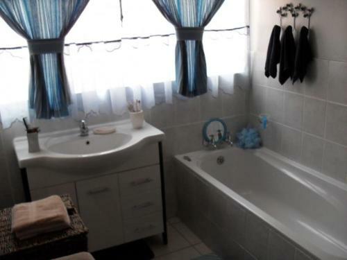 Hostal Casa Villa Guest House Carletonville - Suite 3