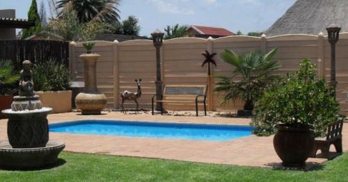Hostal Casa Villa Guest House Carletonville - Suite 3
