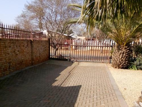 Hostal Casa Villa Guest House Carletonville - Suite 6