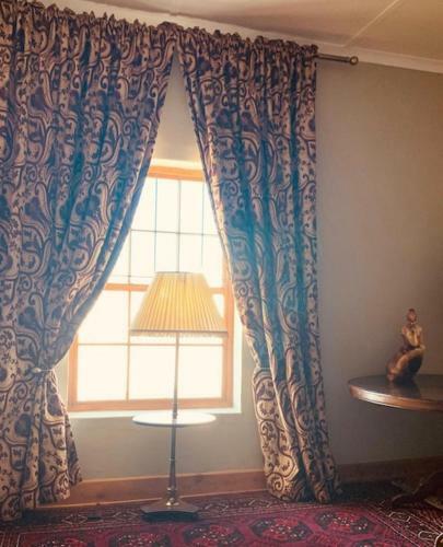 Hostal Lord Carnarvon Small Hotel