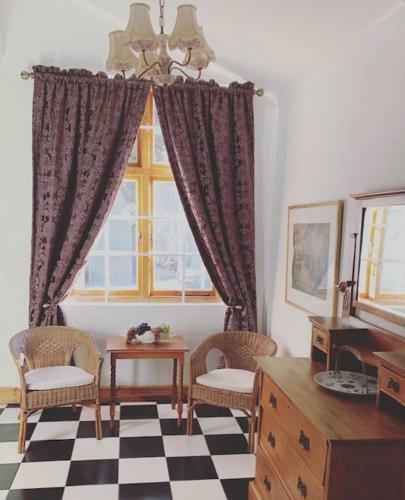Hostal Lord Carnarvon Guesthouse